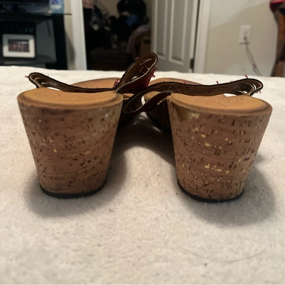 Clarks Red Cut-Out Sandals - Picture 5 of 6